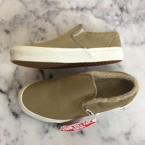 vans fur lined slip ons